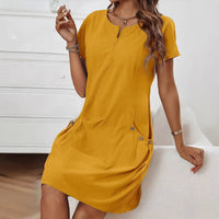 Robe mi-longue zippée avec poches